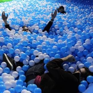 Meet your Posher, Christopher